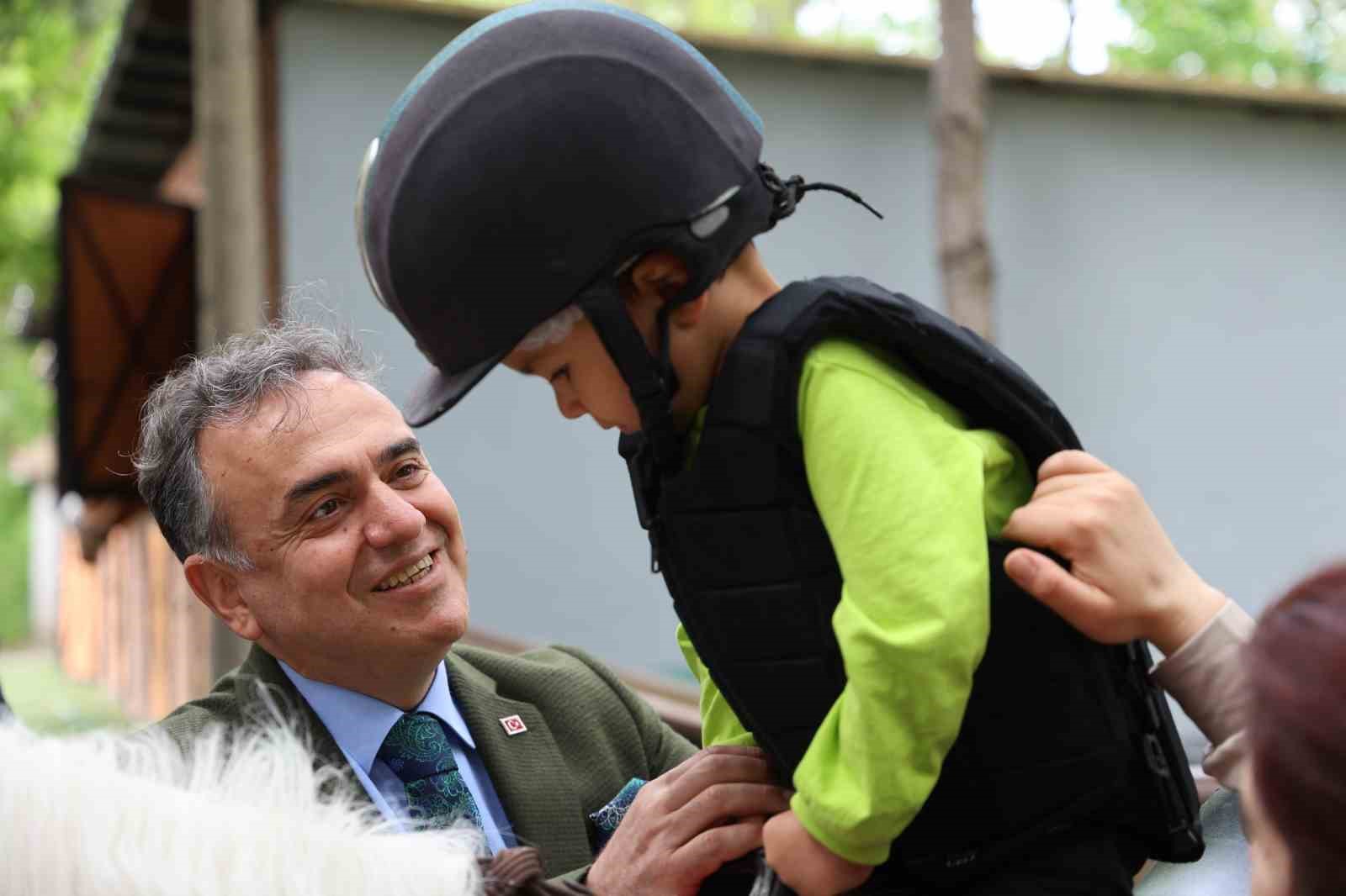 elazig-emniyetinden-engelliler-haftasinda-anlamli-program