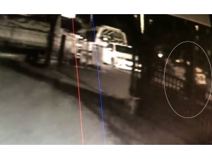 Hırsız, Müşteri Gibi Yemek Siparişi Verdi, Adrese Gelen Kuryenin Motosikletini Çaldı