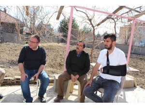 İdlib Gazisi Sivas’taki Baba Evine Geldi