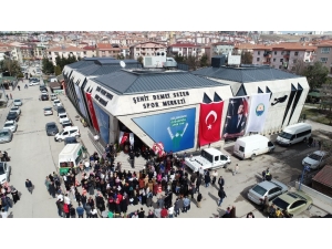 Kadınlara Özel Spor Merkezi, Kadınlar Gününde Hizmete Girdi