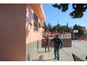 Erdemli Belediyesi’nin Eğitime Desteği Sürüyor