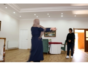 Jandarmanın İkna Timinin Çabaları Sayesinde Bir Aile Daha Mutlu Sona Ulaştı