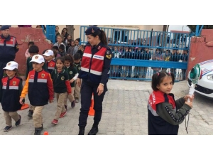 Mersin’de Öğrenci Servisleri Velilerle Birlikte Denetlendi