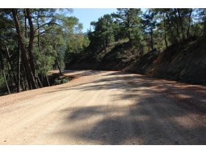 Manavgat Gençler Yolu Asfalta Hazırlanıyor