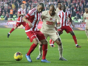 Fernando, Antalyaspor Maçında Yok!