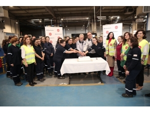 Nilüfer Belediye Başkanı Turgay Erdem Çalışan Kadınları Unutmadı