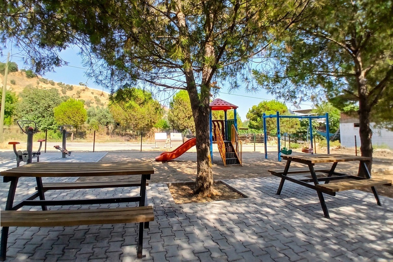 pinardere-deki-yeni-parka-eski-muhtarin-adi-verildi