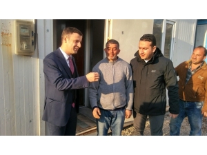 26 Depremzede Aileye Konteyner Kuruldu