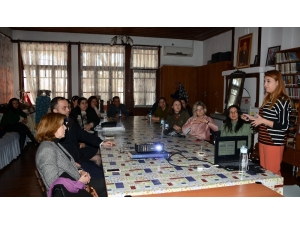 Ebeveynlere ’Çocuğa Sınır Koyma’ Eğitimi