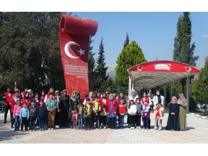 Gönüllü Gençler Yetimler El Ele