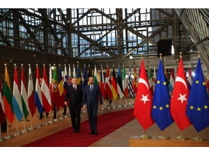 Cumhurbaşkanı Erdoğan, Ab Konseyi Başkanı Ve Ab Komisyonu Başkanı İle Görüştü