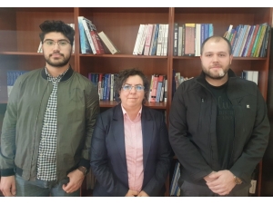 Siyaset Bilimi Ve Kamu Yönetimi Öğrencilerinin Tübitak Başarısı