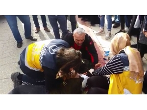 Bursa’da Kadına Hafif Ticari Araç Çarptı, İlk Yardımı Vatandaşlar Yaptı