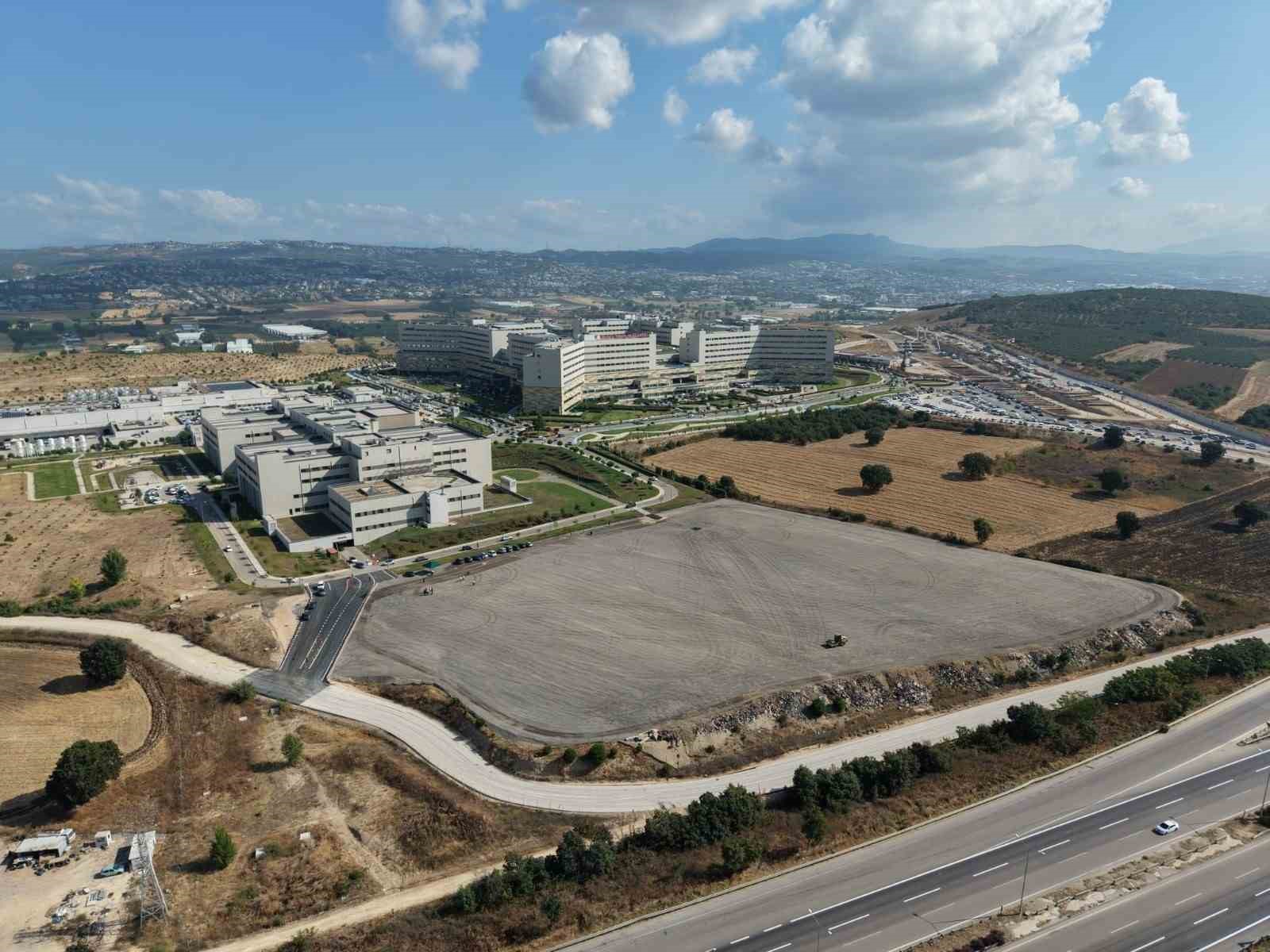 sehir-hastanesi-otoparki-hizmete-acildi