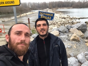 İha Ekibi Suyun Öte Yakasında