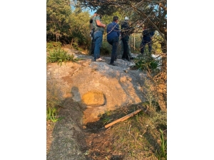 Mersin’de İzinsiz Kazı Yapan 10 Kişi Suçüstü Yakalandı