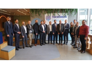 Van Tso Heyeti Facebook İstasyonunda