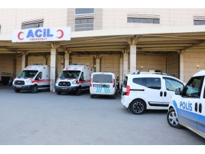 Kaçmaya Çalışan Zanlılar 3 Bekçiyi Vurdu