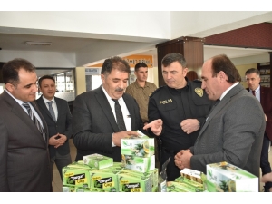 Tarhun Ürünleri Pazara Sunuldu