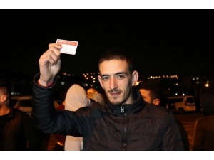 Chp’li Gençlerden Engin Özkoç’a Tepki