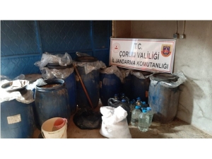 Evde Kaçak İçki İmalatına Jandarma ‘Dur” Dedi