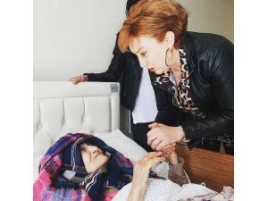 Giresun Üniversitesi Öğrencileri Yaşlıları Ziyaret Etti