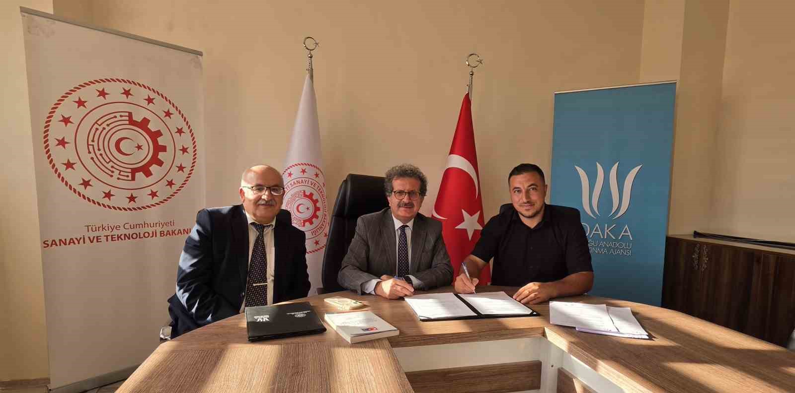 bitlis-te-daka-destekli-iki-proje-icin-imza-toreni-duzenlendi