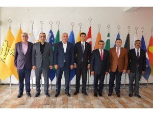 Mhp Milletvekillerinden Başkan Bıyık’a Ziyaret