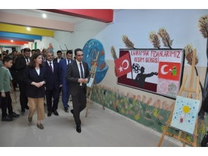 Cizre’de ’Kahraman Fidanlarımız’ Resim Sergisi