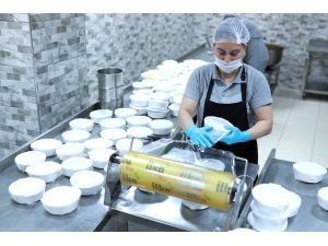 Büyükşehir Belediyesi Aşevi Yeni Yerine Taşındı