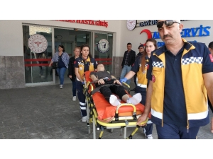 Lise Öğrencisi Okul Çıkışı Silahlı Saldırıda Kazara Vuruldu