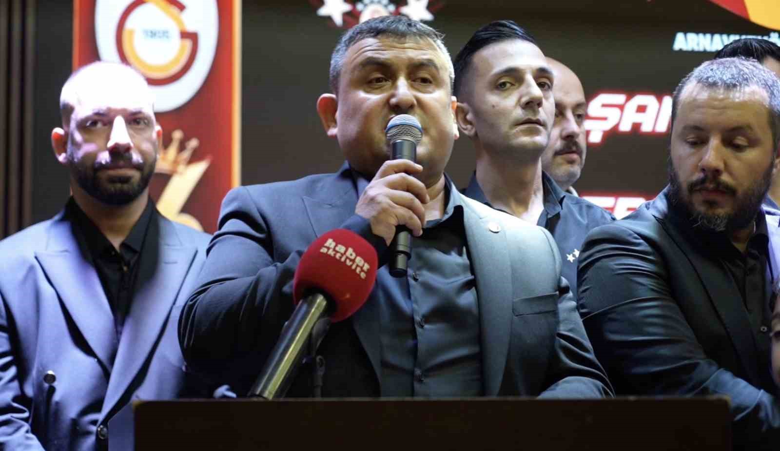 arnavutkoy-de-galatasaraylilar-hem-26-sampiyonlugu-hem-de-derneklerinin-10-yilini-kutladi
