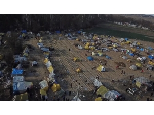 ‘Tampon’ Bölgede Mültecilerin Bekleyişi Sürüyor