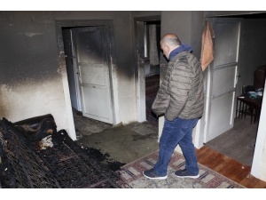 Mumdan Çıkan Yangın Sonları Oldu