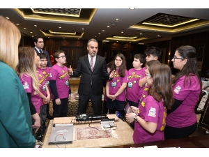 Küçük Kâşiflerden Büyük Buluş