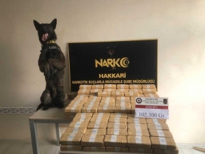 Hakkari’de 102 Kilo 300 Gram Eroin Ele Geçirildi
