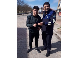 Zabıtadan Örnek Davranış