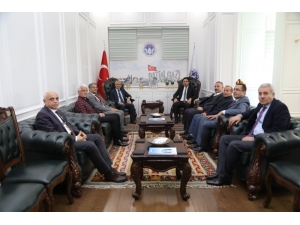 Battalgazi’de Depremin İzleri Siliniyor