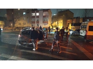 Trafik Magandası Ortalığı Savaş Alanına Çevirip Kaçtı: 4 Yaralı