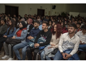 Mersinli Gençler Sosyal Etkinliklerle Kaynaşıyor