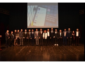 Avcılar’da Vatandaşlara Uygulama Üzerinden Ücretsiz Kütüphane