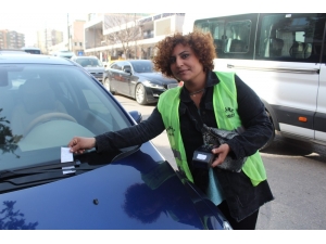 Gaziantep’te Parkomat Kadınlar İş Başında