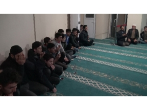 Gercüş’te Gençler Sabah Namazında Buluştu