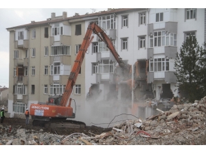 Elazığ’da Hasarlı Yapılarla İlgili İtiraz Sayısı 21 Bin 628 Oldu