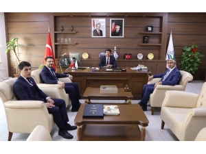 Rektör Sarıbıyık: "Sportif Hareketliliğe Destek Olacağız"