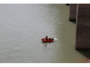 Kayıp Gülistan’ı Arama Çalışmaları Sürüyor