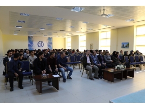 ‘Etkili Öğretmen Olmak’ Konulu Konferans Düzenlendi