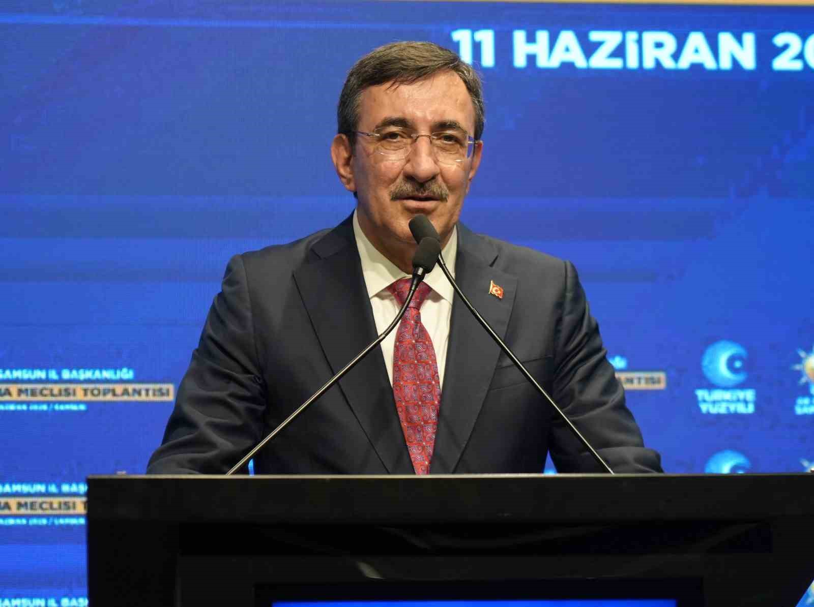 cumhurbaskani-yardimcisi-yilmaz-bir-taraftan-buyumeye-devam-ederken-enflasyonu-dusurmek-icin-de-yogun-gayret-icindeyiz