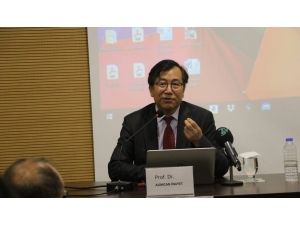 Kbü’de ‘Doğu Türkistan Akademisi’ Sona Erdi