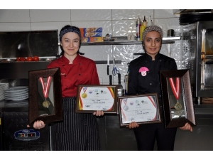 Karacabeyli Genç Aşçılardan Büyük Başarı